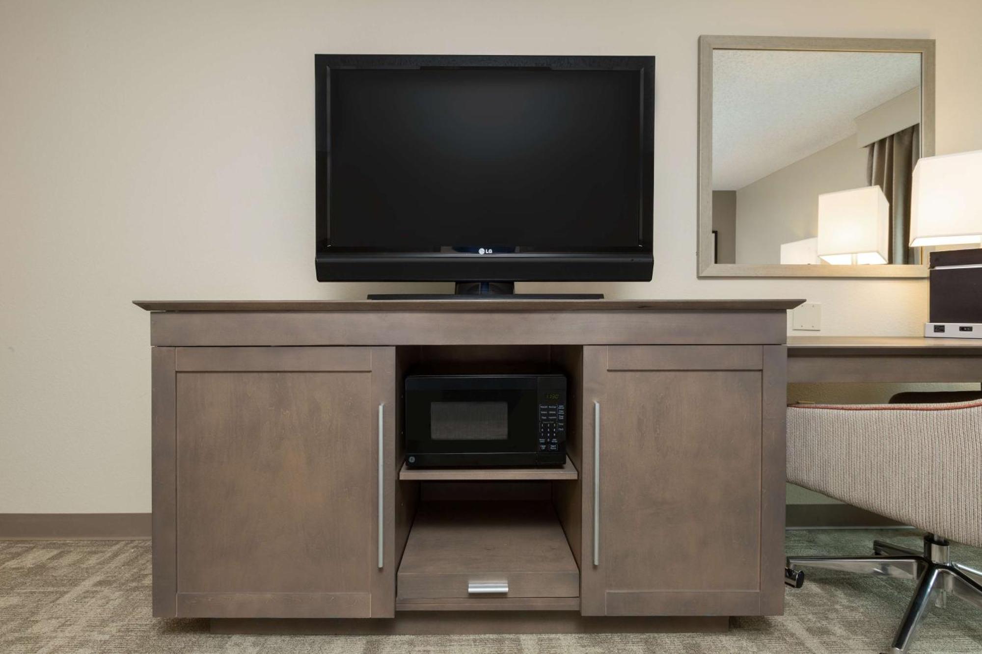 Hampton Inn Houston Near The Galleria Esterno foto