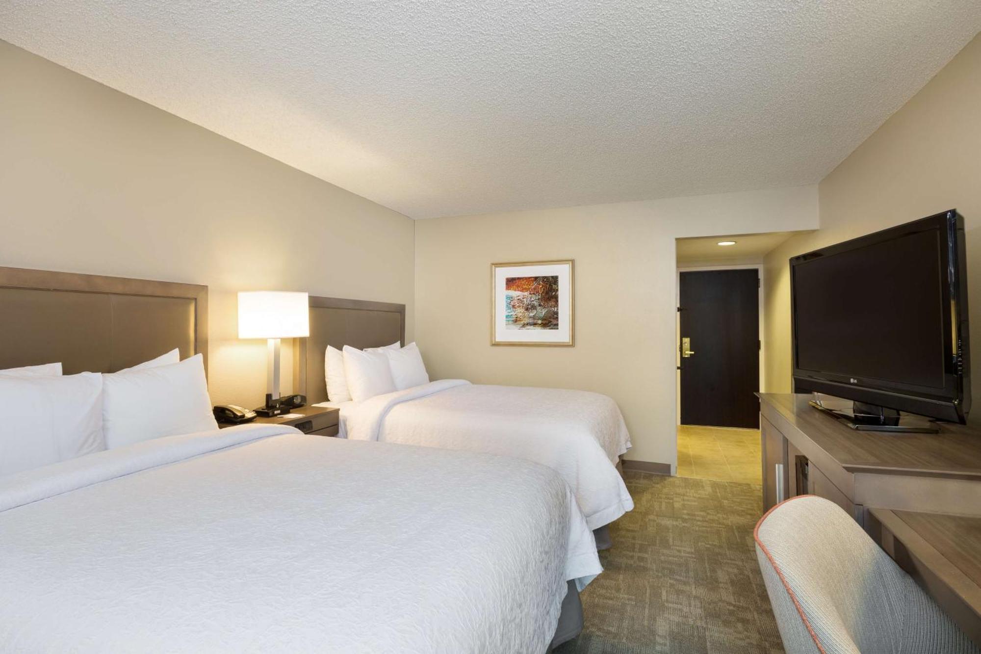 Hampton Inn Houston Near The Galleria Esterno foto
