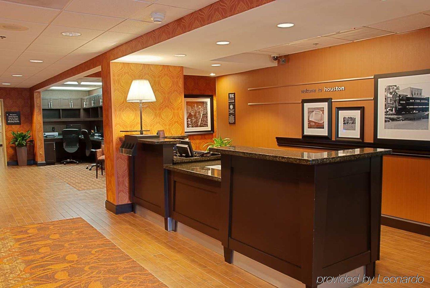 Hampton Inn Houston Near The Galleria Interno foto